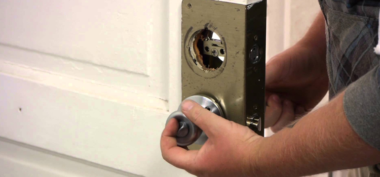 Home Lock Change in Hayward